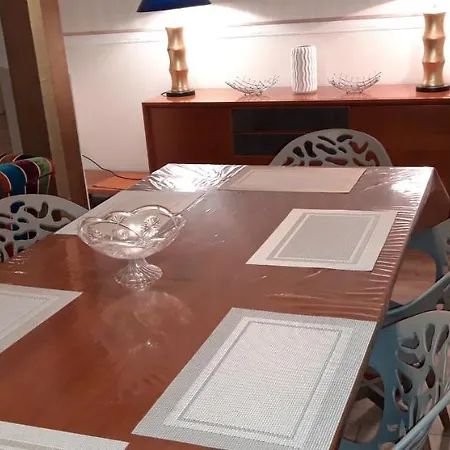 Apartmenthaus Fhs Aennchenplatz 4 * Bonn