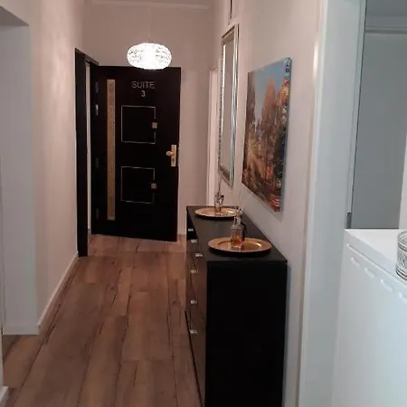 Apartmenthaus Fhs Aennchenplatz 4